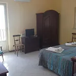 Della Posta Vecchia לינה וארוחת בוקר אגריג'נטו