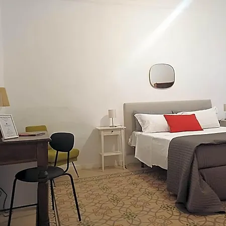 Della Posta Vecchia Bed and Breakfast 3*