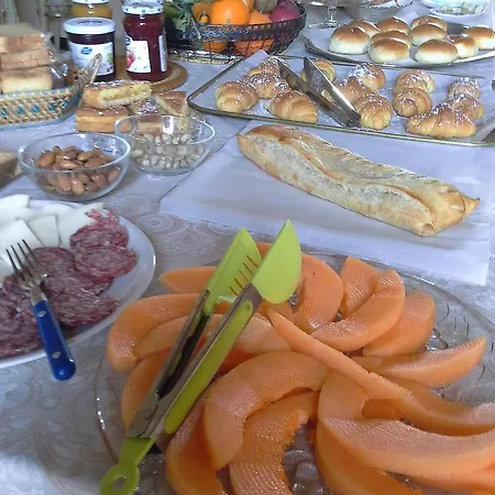 Della Posta Vecchia Bed & Breakfast