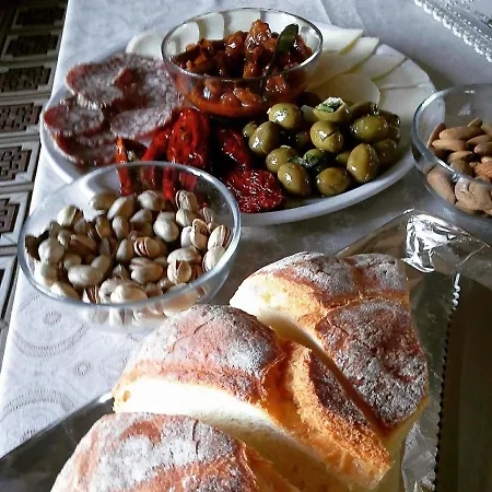 Della Posta Vecchia Bed & Breakfast 3*