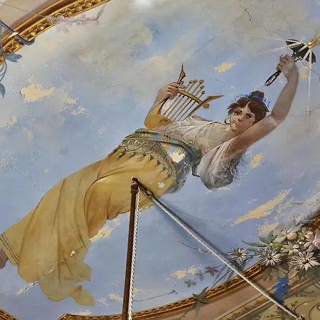 Della Posta Vecchia Couette-café