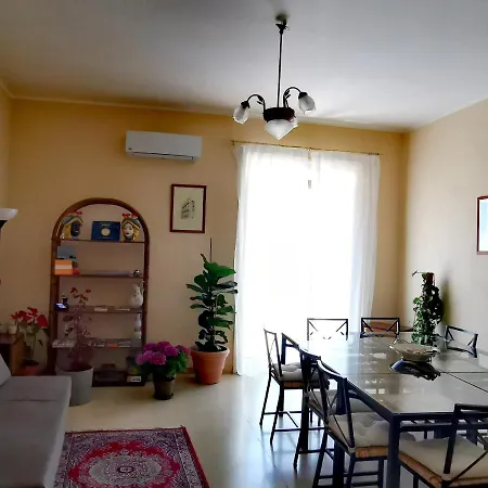 Della Posta Vecchia Nocleg ze śniadaniem 2*